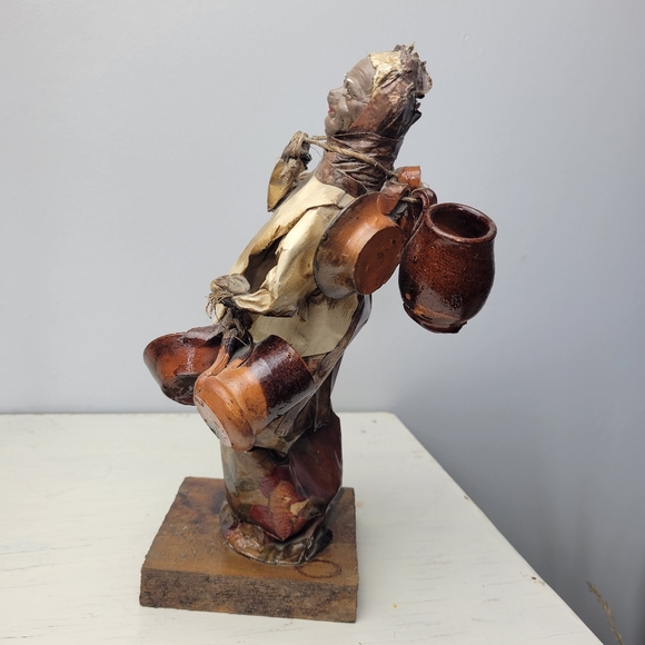 Vintage Mexican Folk Art Paper Mache Figure Handmade Authentic Hardworking Woman - Picture 13 of 16